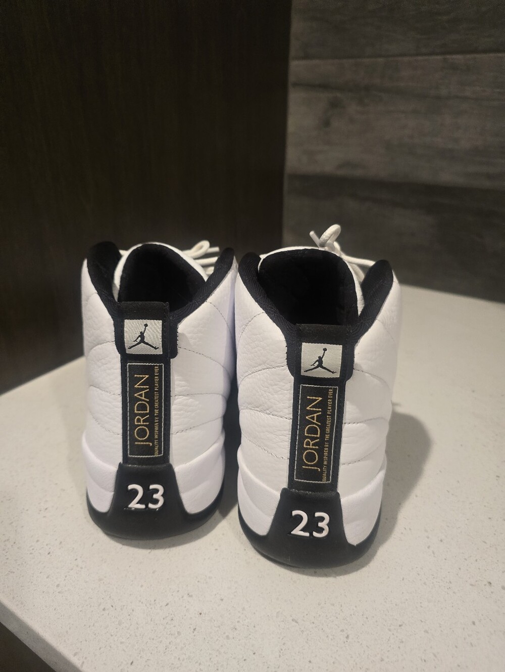 Jordan Royality Retro 12 - Picture 2 of 2